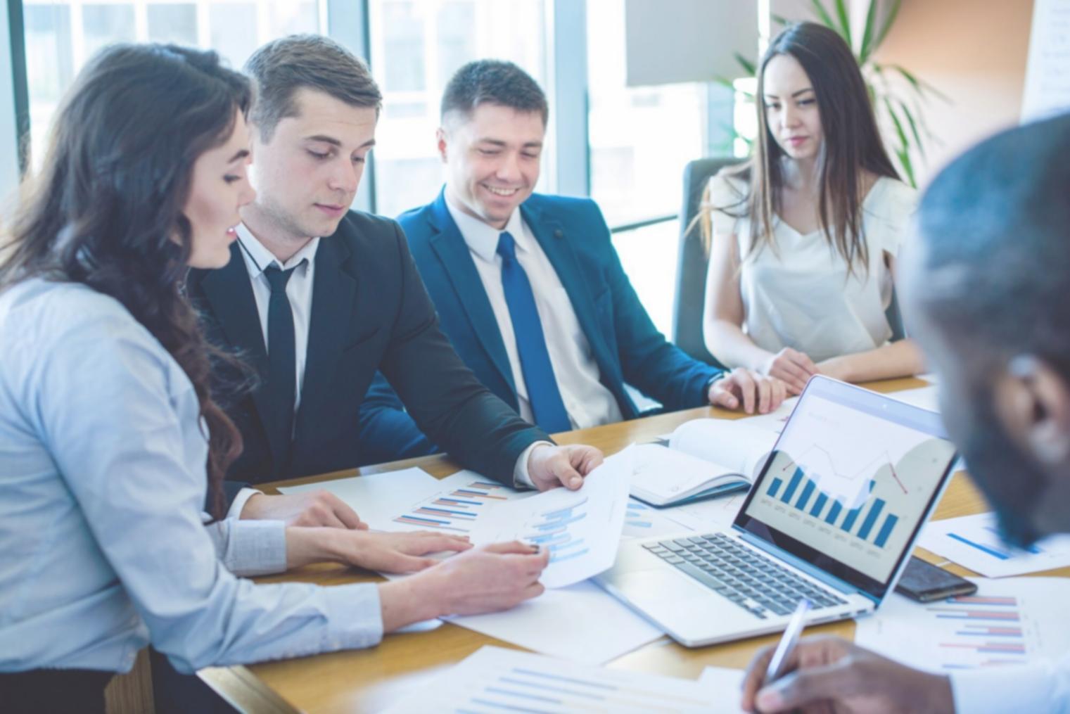Espace de travail collaboratif pour la planification financière